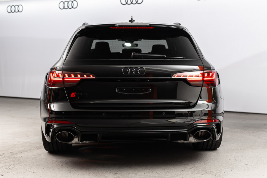 2022 Audi RS4 