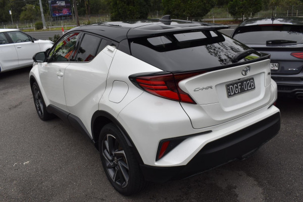 2020 Toyota C-HR NGX Koba SUV Image 14