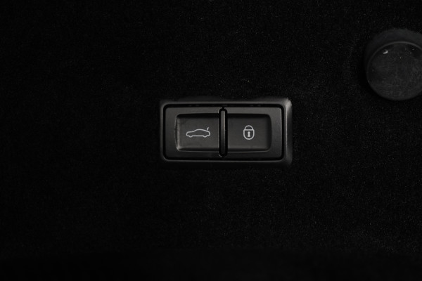 2020 Bentley Continental GT W12 Coupe Image 24