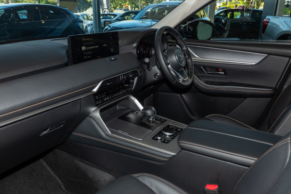 2025 Mazda CX-80 KL P50e GT SUV Image 7