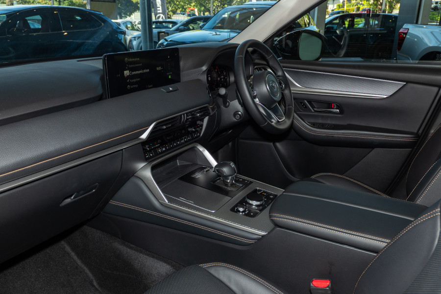 2025 Mazda CX-80 KL P50e GT SUV Image 7