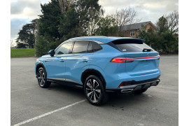 2025 MG HS Essence SUV