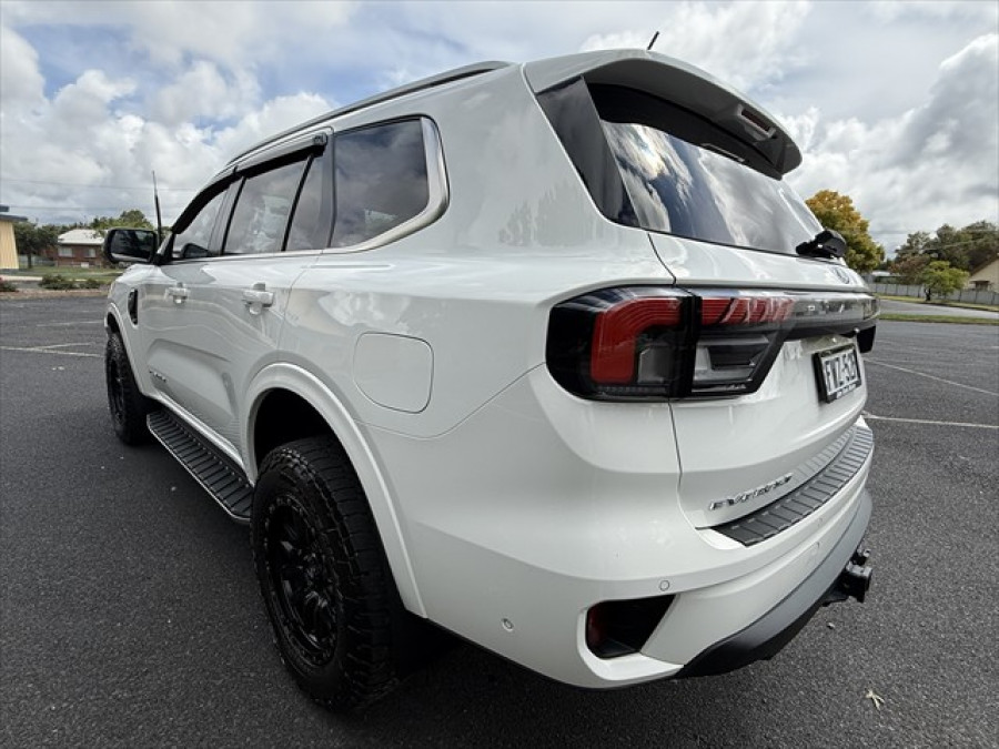 2022 Ford Everest UB Platinum SUV Image 5