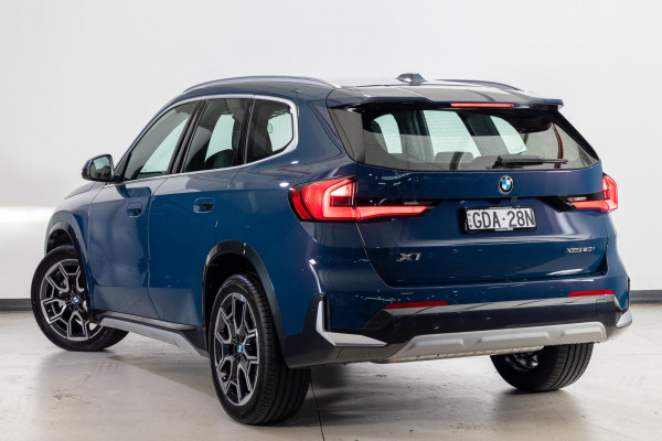 2026 BMW X1 U11 xDrive20i M Sport SUV image 4