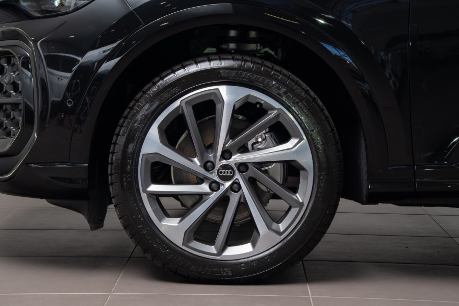 2026 MY25 Audi Q5 GU TFSI 150kW SUV