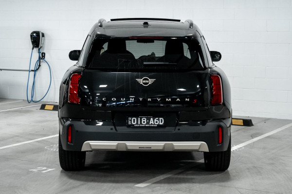 2026 MINI Countryman U25 S Favoured SUV image 5