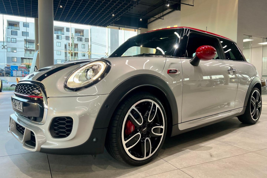 2015 MINI Cooper F56 John Cooper Works Hatch