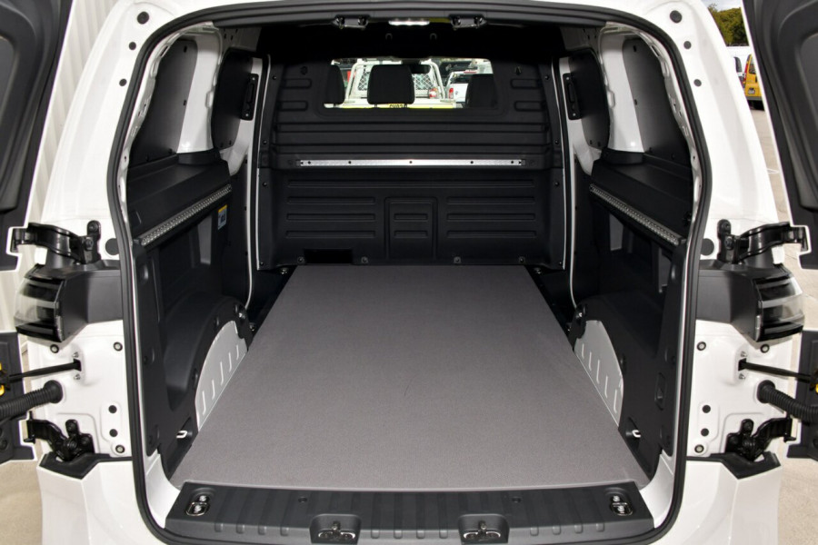 2024 MY25 Volkswagen ID. Buzz Cargo EBN BEV550  Van Image 23