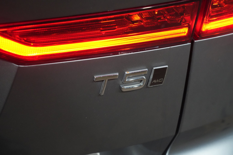2021 Volvo XC60 UZ T5 Momentum SUV