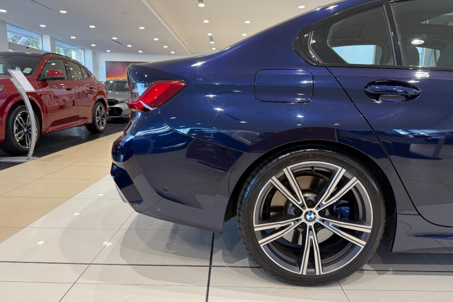2020 BMW 3 Series G20 330i M Sport Sedan Image 12