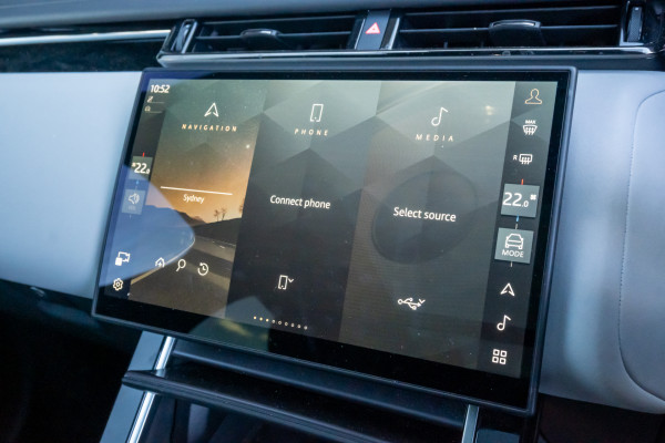 2026 Land Rover Range Rover Velar L560 P250 Dynamic SE SUV