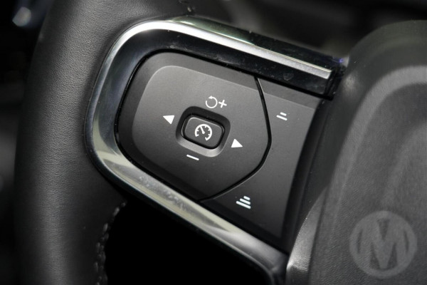 2025 MY26 Volvo XC40 XZ Plus B4 SUV Image 14