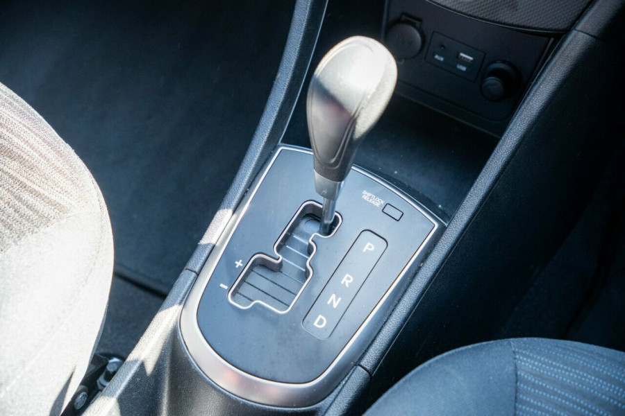 2015 MY16 Hyundai Accent RB3 Active Hatch Image 13