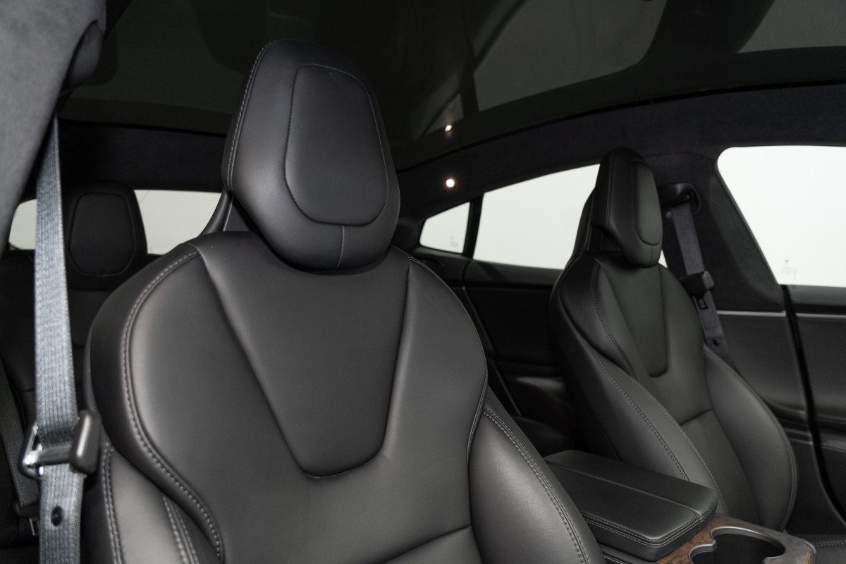 2019 Tesla Model S S Long Range Sedan Image 4