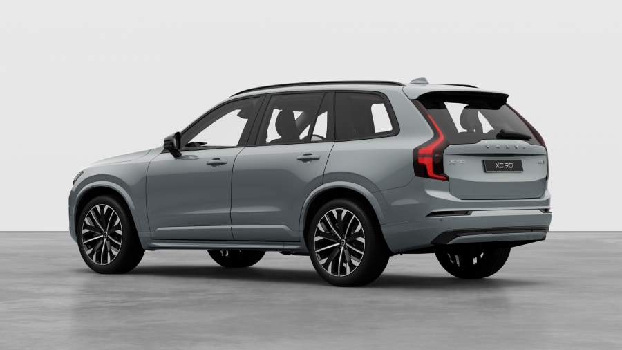 2025 MY26 Volvo XC90 L Series Ultra B5 Dark SUV Image 3