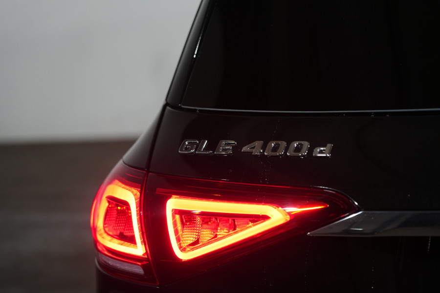 2021 Mercedes-Benz GLE-Class GLE400 d SUV Image 9