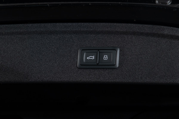 2025 Audi RS 3 GY  Hatch image 17