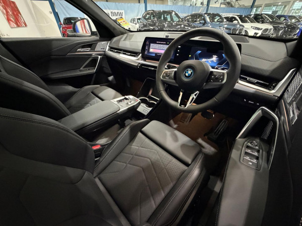 2024 BMW iX2 U10 eDrive20 M Sport SUV image 11