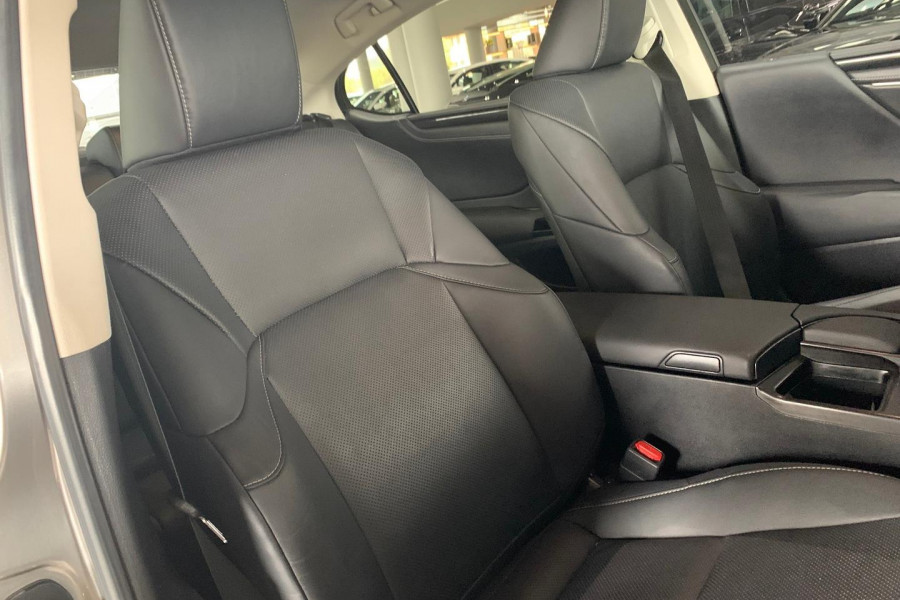 2022 Lexus ES AXZA10R ES250 Luxury Sedan