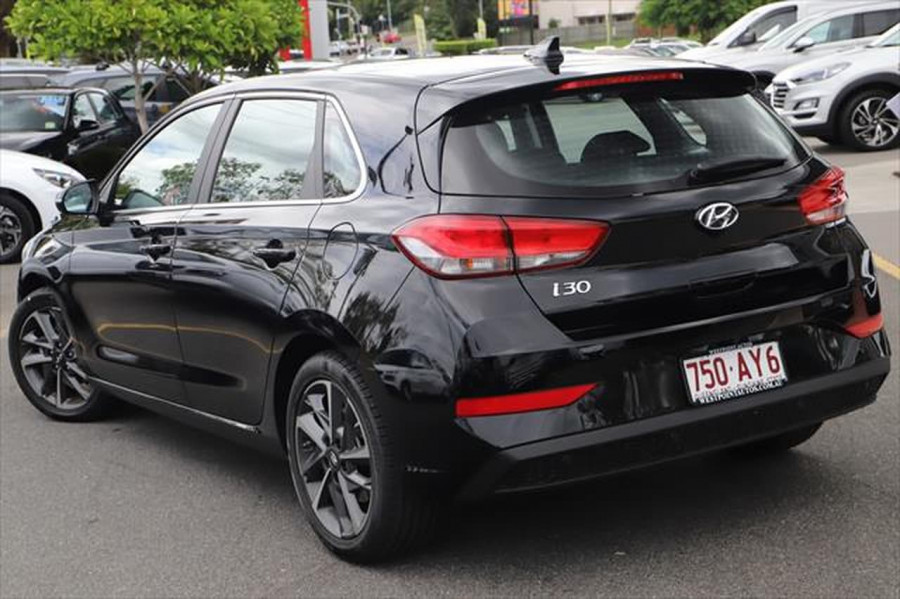 2020 MY21 Hyundai i30 PD.V4 Elite Hatchback Image 2