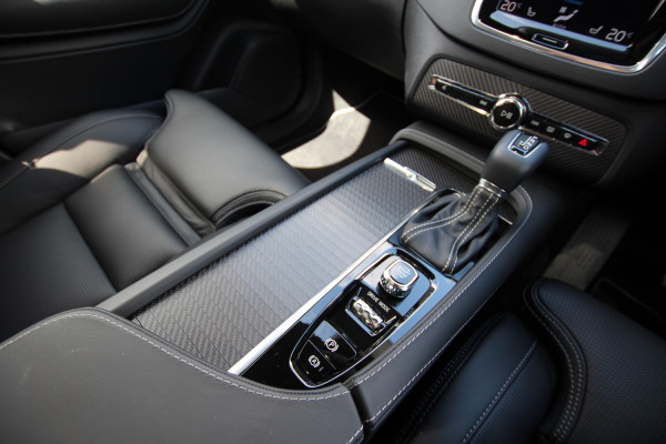 2020 Volvo XC90 L Series D5 R-Design Suv