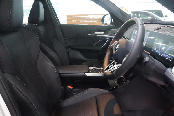 2024 BMW iX1 U11 xDrive30 M Sport SUV image 9