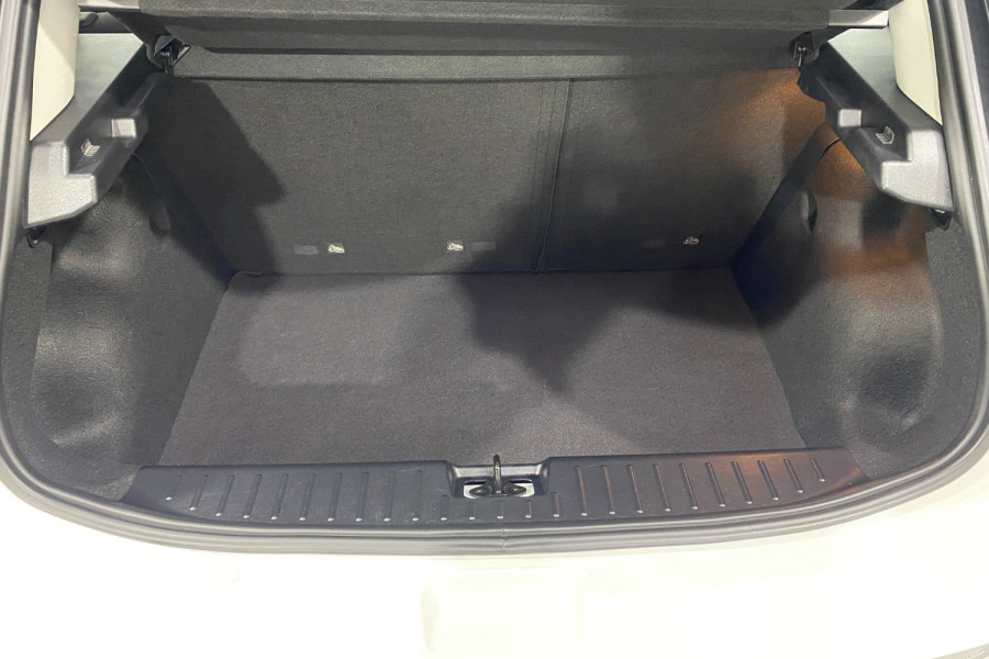 2022 MG MG3 SZP1 Core Hatch Image 8