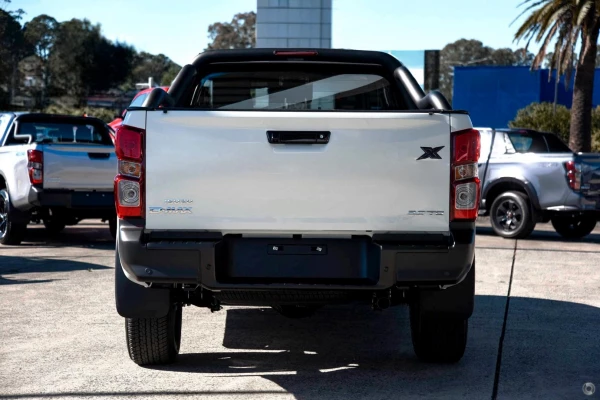 2026 MY25.5 Isuzu D-MAX RG X-RIDER Ute Image 3