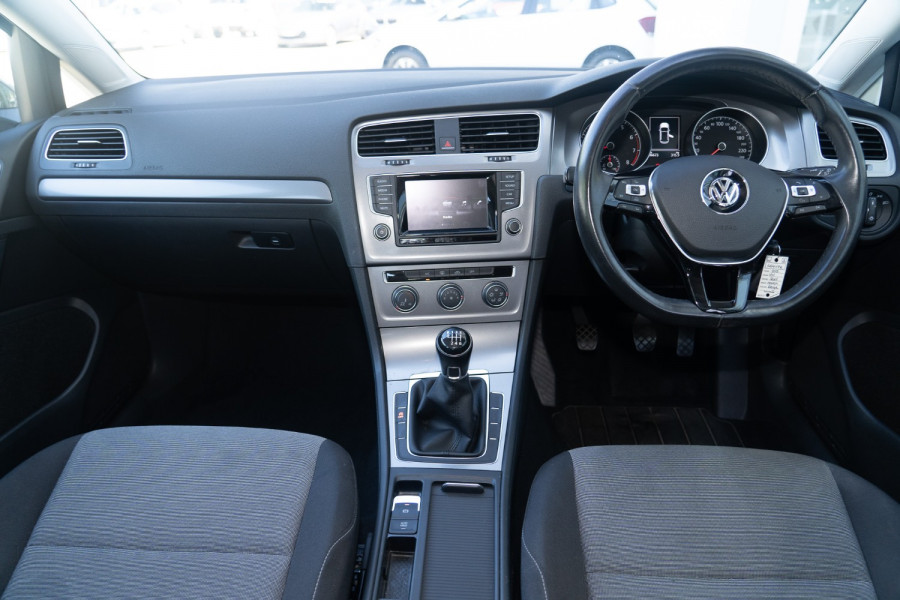 2015 Volkswagen Golf 7 90TSI Hatchback