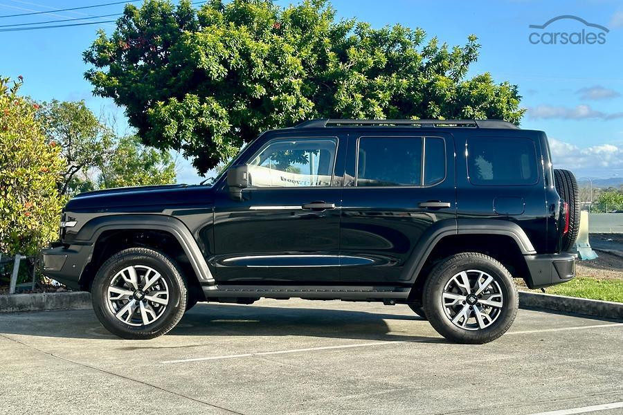 2025 GWM Tank 300 P01 Ultra Hybrid SUV Image 7