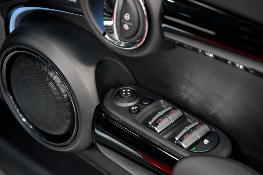 2022 MINI Cooper F55 LCI-2 C Classic Hatch