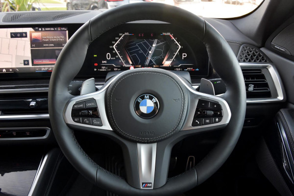 2025 BMW X6 G06 LCI xDrive30d M Sport SUV image 8
