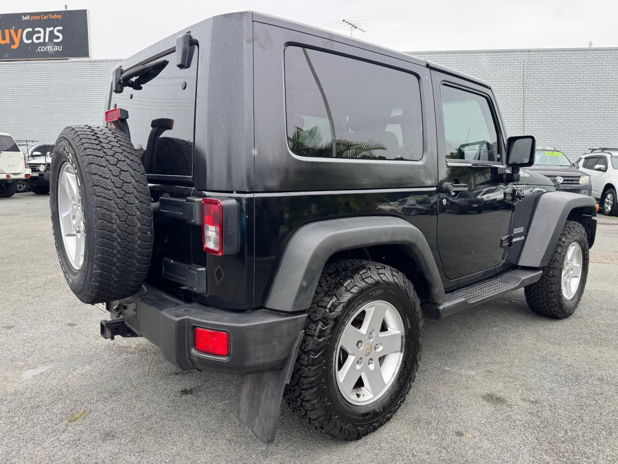 2010 Jeep Wrangler JK Sport SUV Image 7