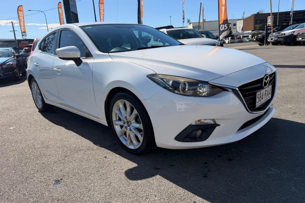 2015 Mazda 3 BM5438 SP25 Hatch Image 4