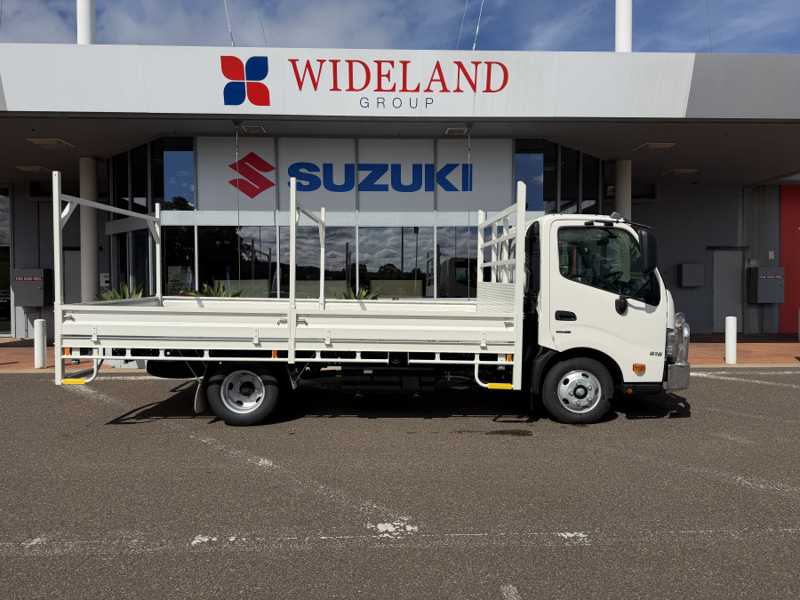 2025 Hino 616 AT 3430 WIDE STEELACE Tray Image 5