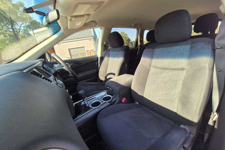 2016 MY15 Nissan Pathfinder R52 ST SUV Image 10