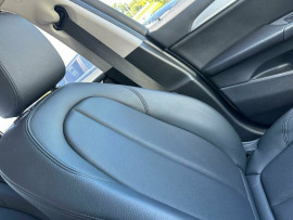 2017 BMW X1 F48 sDrive18d Steptronic SUV image 15