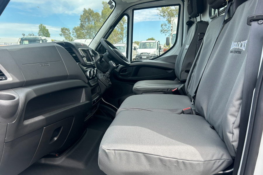 2024 MY22 Iveco Daily E6 Van Image 11
