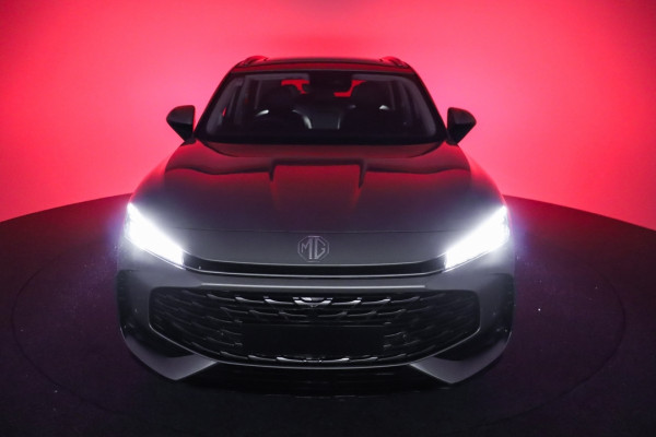 2026 MY25 MG HS AS33H Essence Hybrid+ SUV Image 9