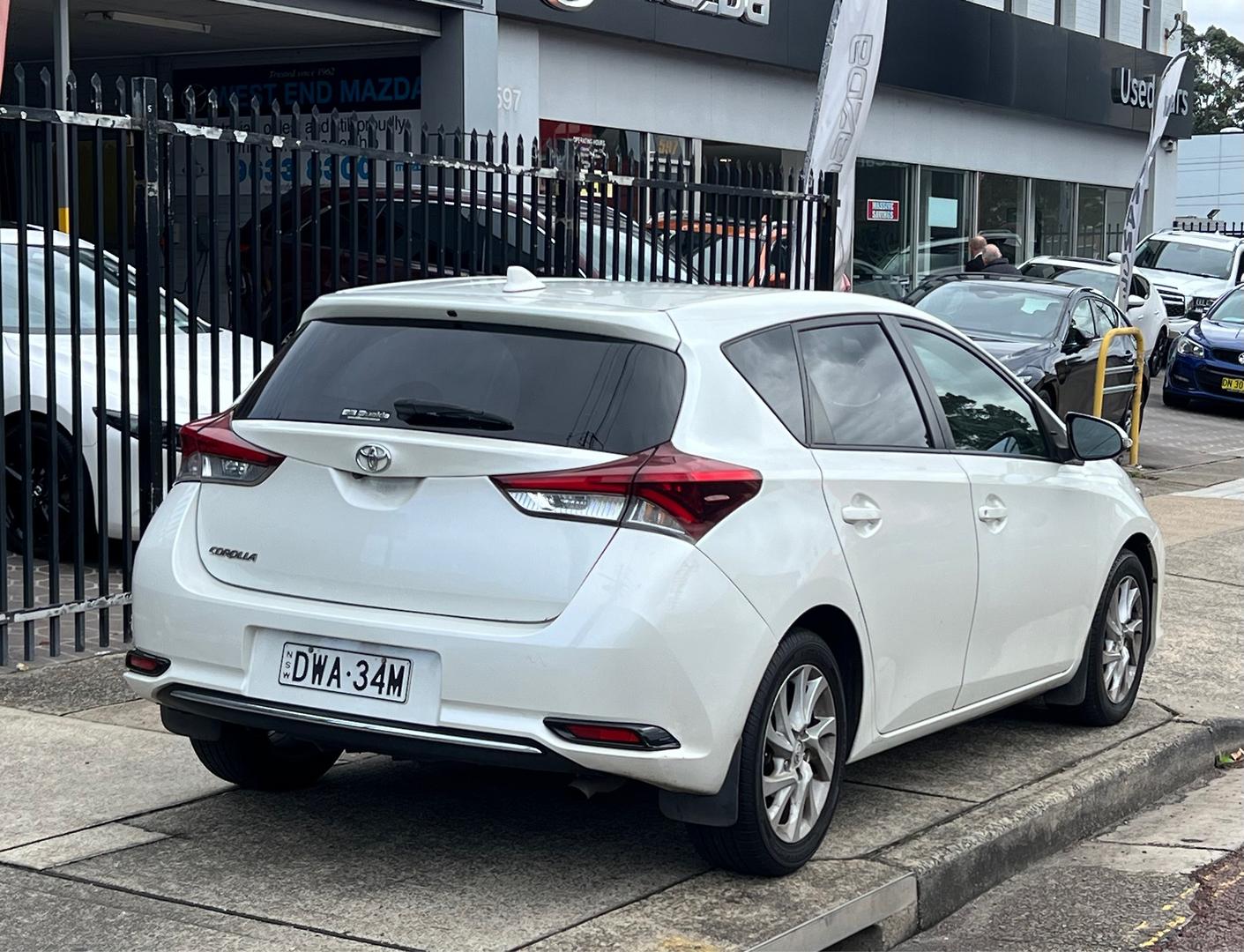 2017 Toyota Corolla ZRE182R Ascent Sport Hatch Image 7