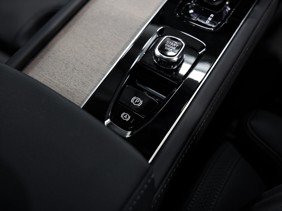 2026 Volvo XC90 L Series B5 Plus AWD 2L Petrol SUV Image 15