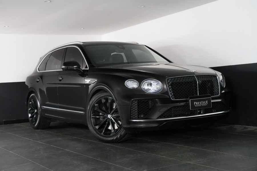 2024 Bentley Bentayga V8 SUV Image 1