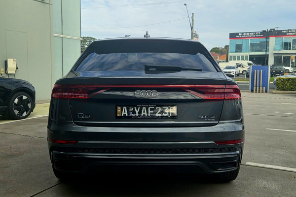 2022 Audi Q8 F1 50 TDI S Line SUV Image 4