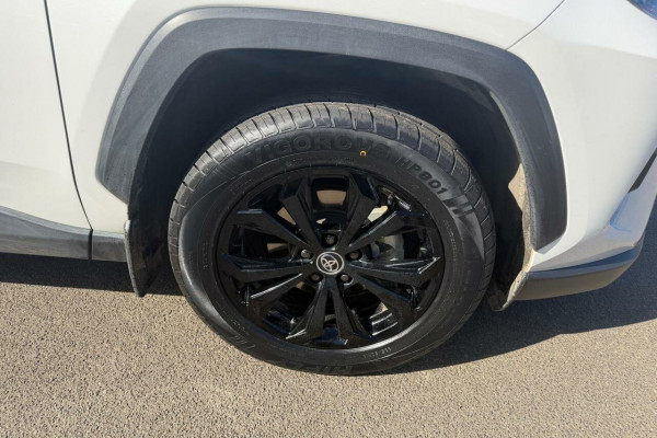 2024 Toyota RAV4 AXAH52R Cruiser SUV Image 15