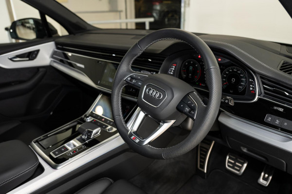2025 Audi Q7 4M 50 TDI S line SUV