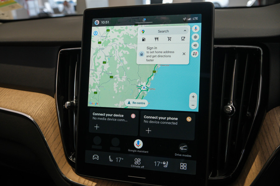2026 Volvo XC60 UZ Plus B5 Bright SUV Image 11