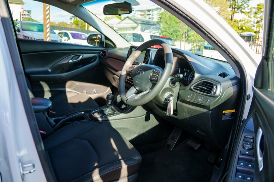 2017 MY18 Hyundai i30 PD Active Hatch Image 14