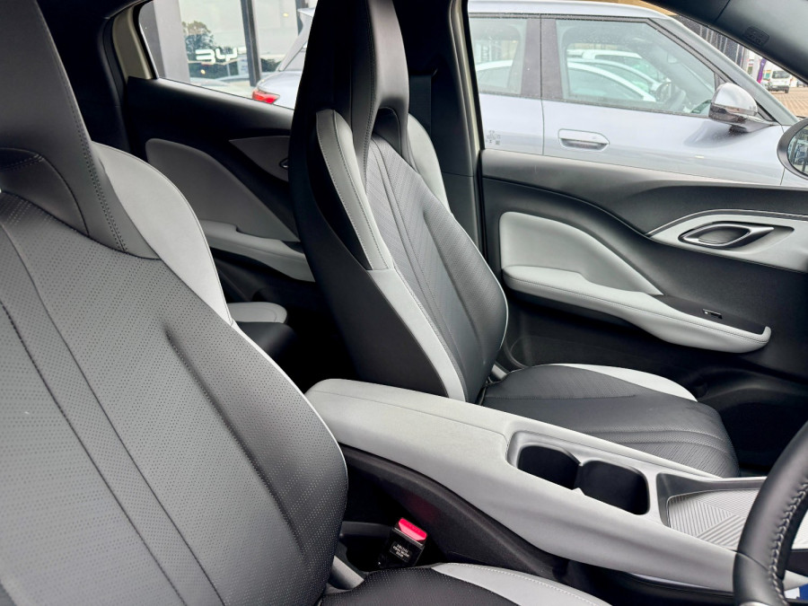 2025 BYD ATTO 1  Essential Hatch Image 10