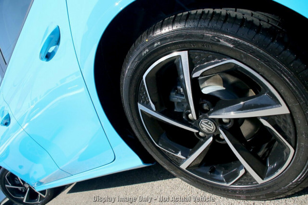 2024 MG MG5 AP32 Essence Sedan Image 4