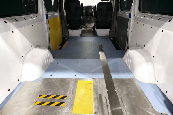 2016 Mercedes-Benz Sprinter NCV3 319CDI Bus Image 16